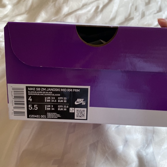 BNWB Nike SB shoes - Picture 3 of 3